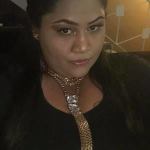 Meet your Posher, Eva